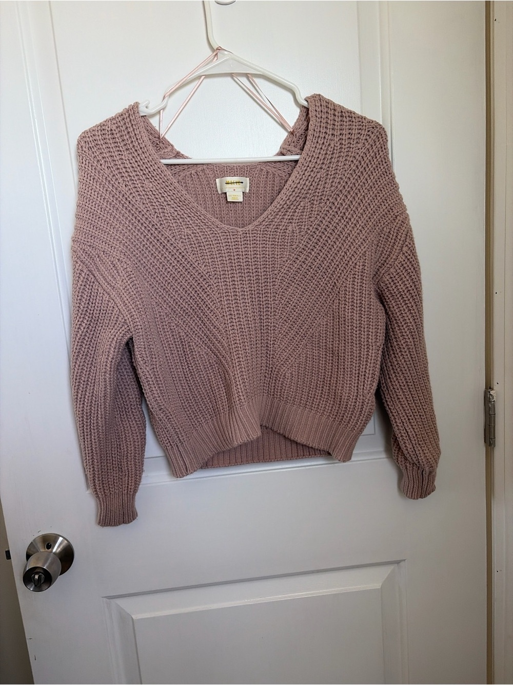 Anthropologie Blush V‑Neck Chunky Knit Sweater